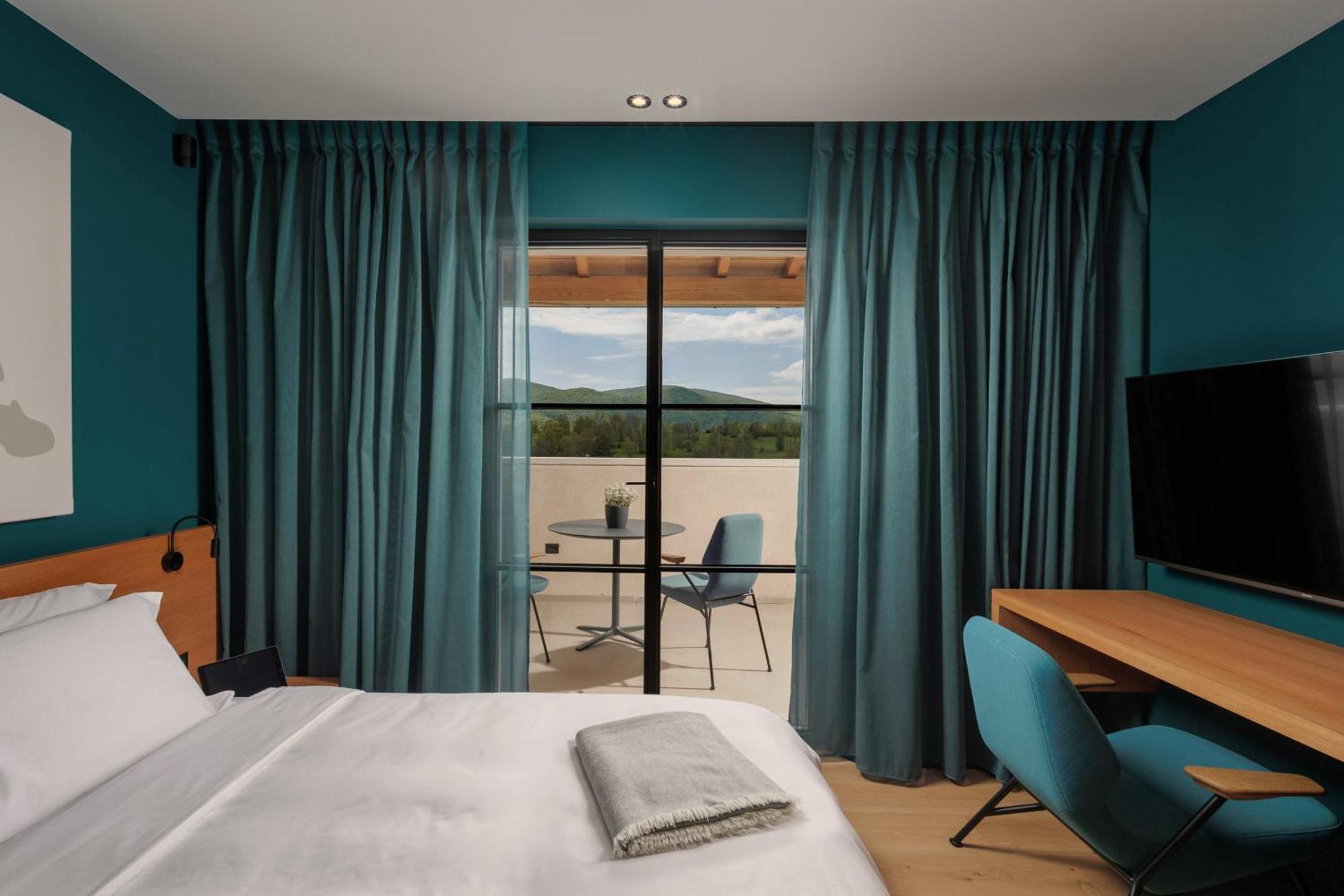 Villa Bora With Sauna And Heated Pool Vele Mune Bagian luar foto