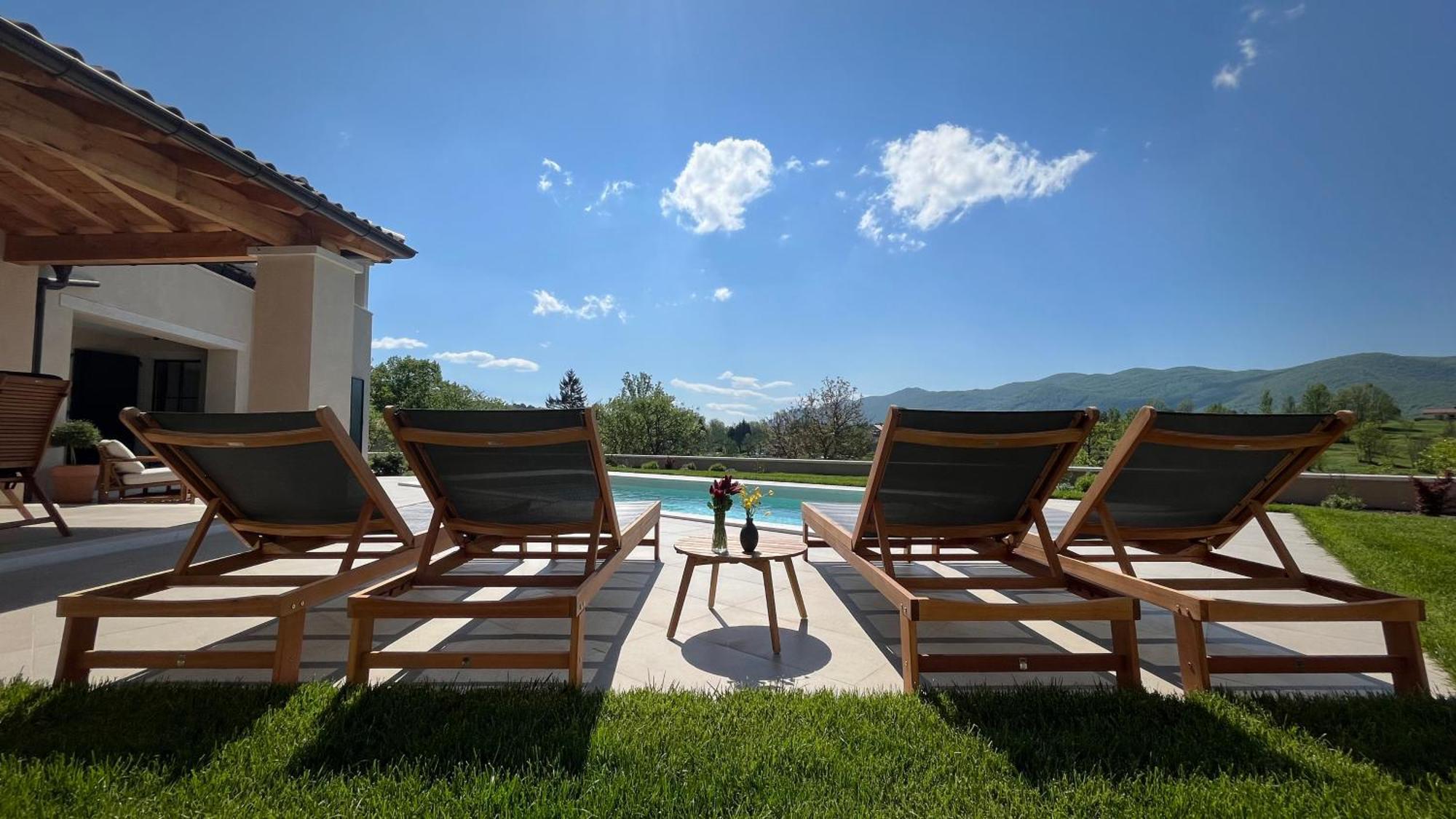Villa Bora With Sauna And Heated Pool Vele Mune Bagian luar foto
